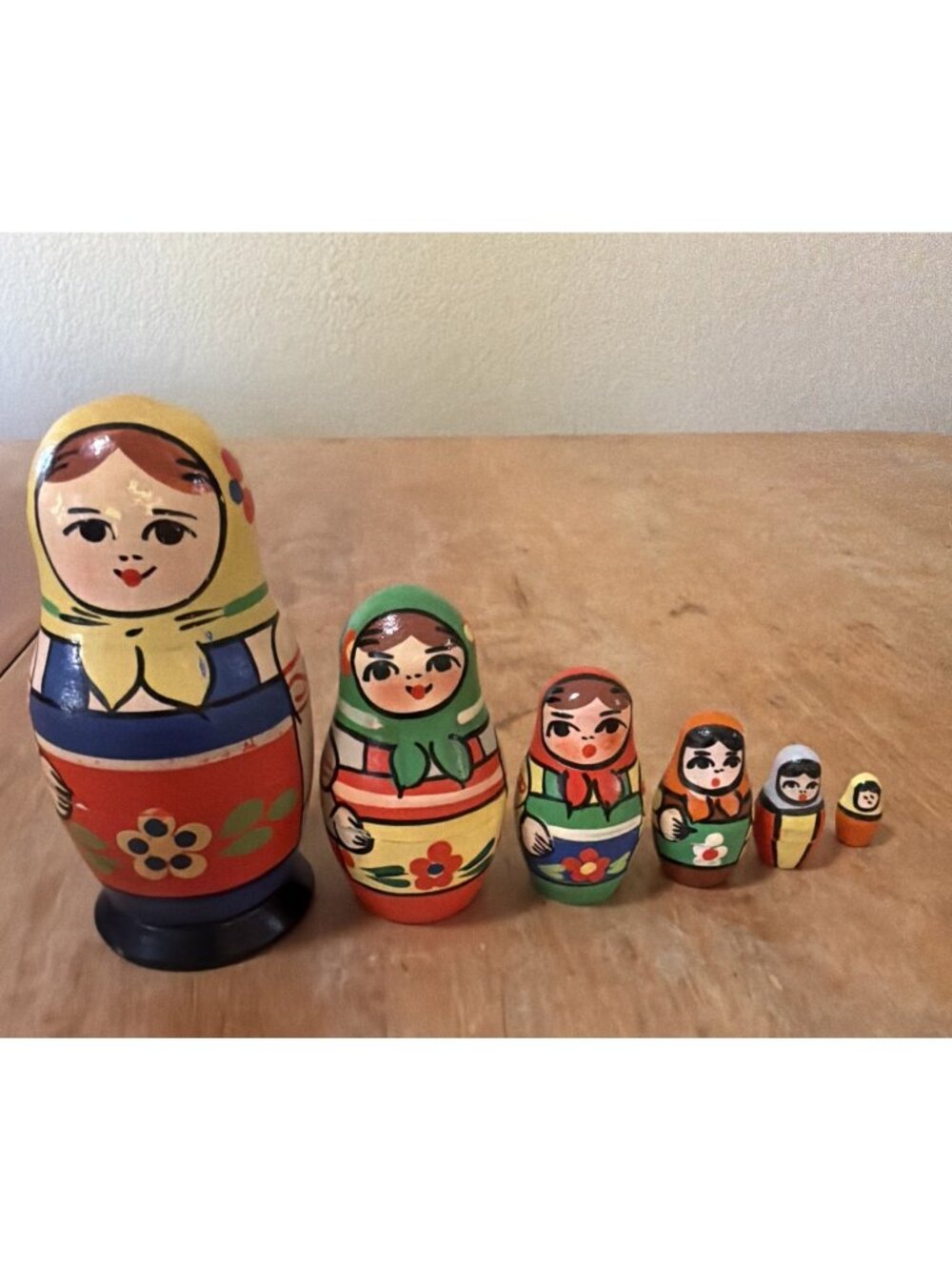 Vintage USSR Matryoshka Nesting Dolls Set Hand Painted Russian 6pc 4 Inch